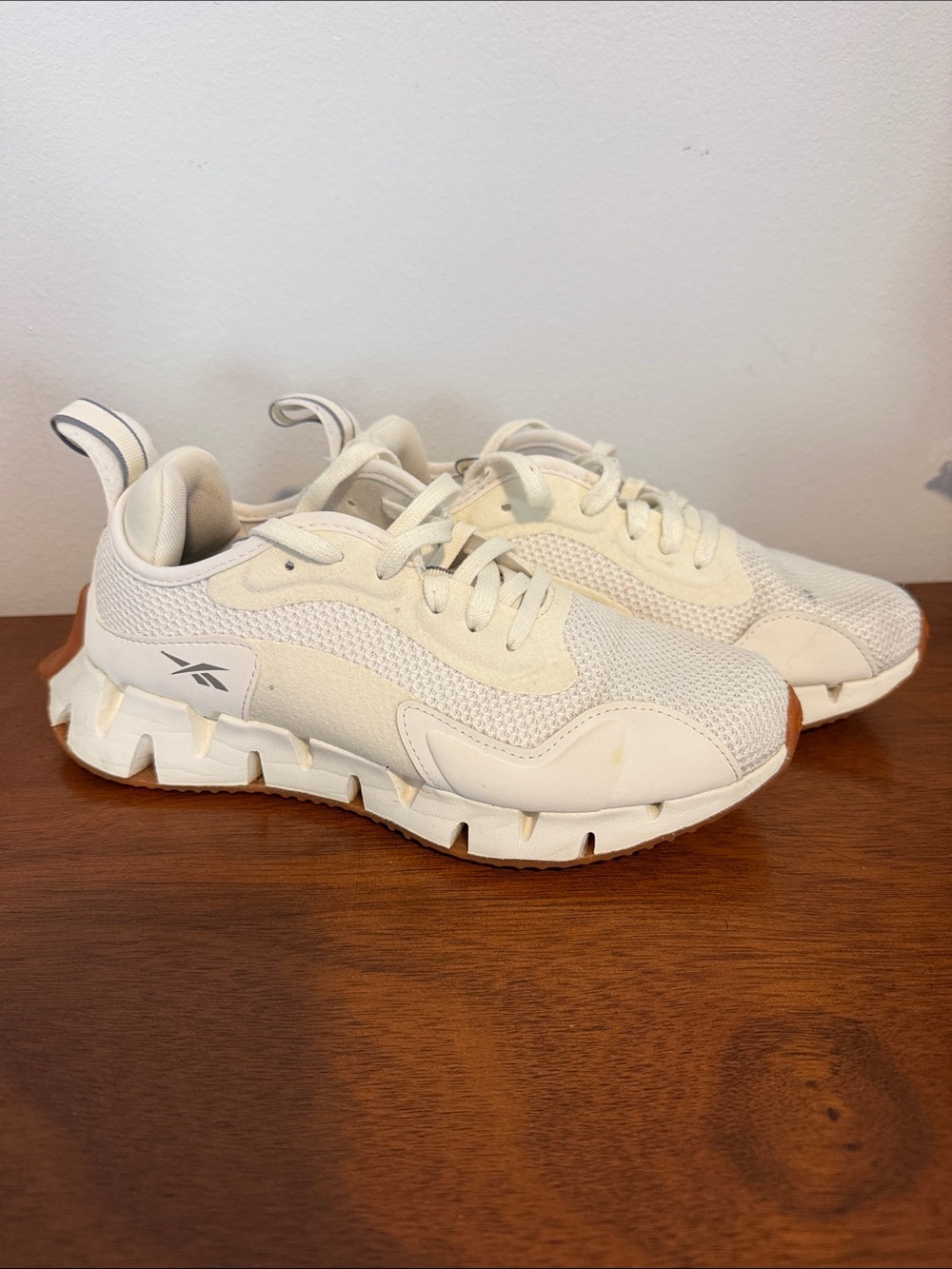 Reebok Kids Cream White Mesh Sneakers with Gum Sole Accents
